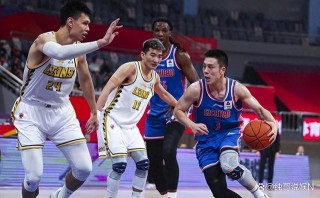 福建男篮激战到底，抢先多分获得胜利